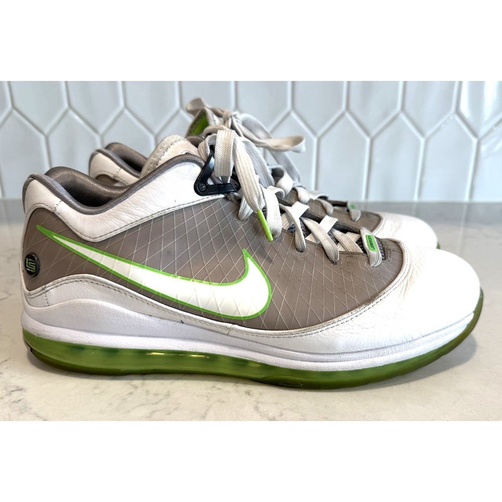 2010 Nike Air Max LeBron 7 Low Dunkman Men's Size 11 White Neon Green 412230-001